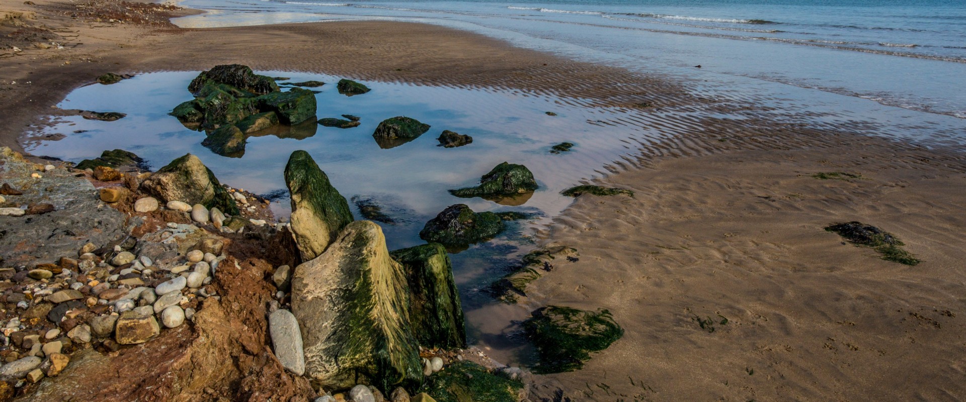 A Comprehensive Guide to Exploring Compton Bay on the Isle of Wight